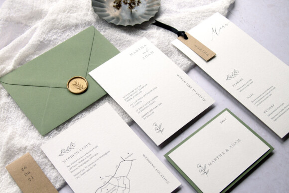 Ellie-and-Liv-sustainable-wedding-stationery.jpg