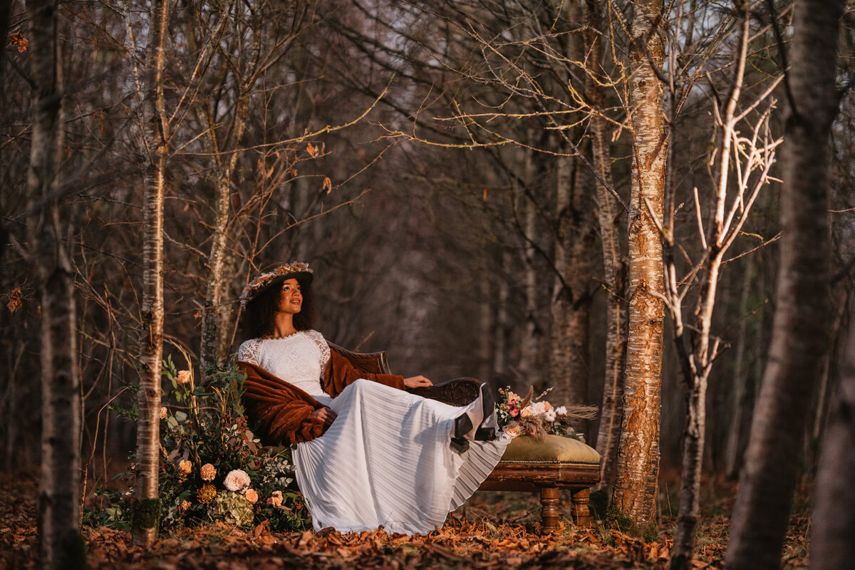 Autumn Wedding at Royal Forest in the woods. Autumn wedding inspiration.