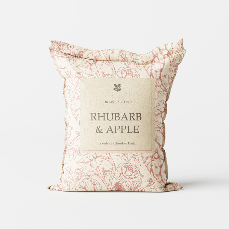 Drawer scent bag with rhubarb, apple and rose pattern. Country living style.